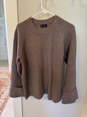 GAP Women's Taupe Rib-Knit Crewneck Sweater with Flared Cuffs